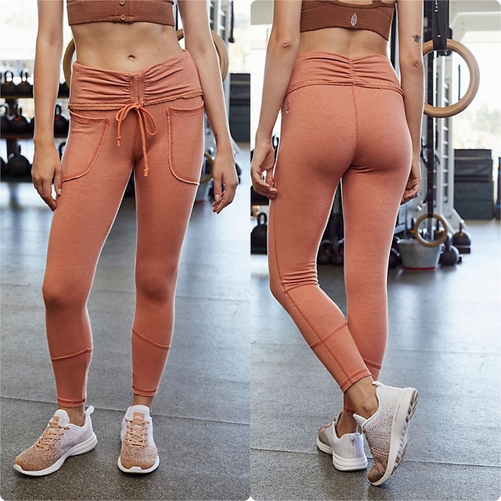 Free People Mid-Rise Ankle Length Regulate Legging - Picture 3 of 4
